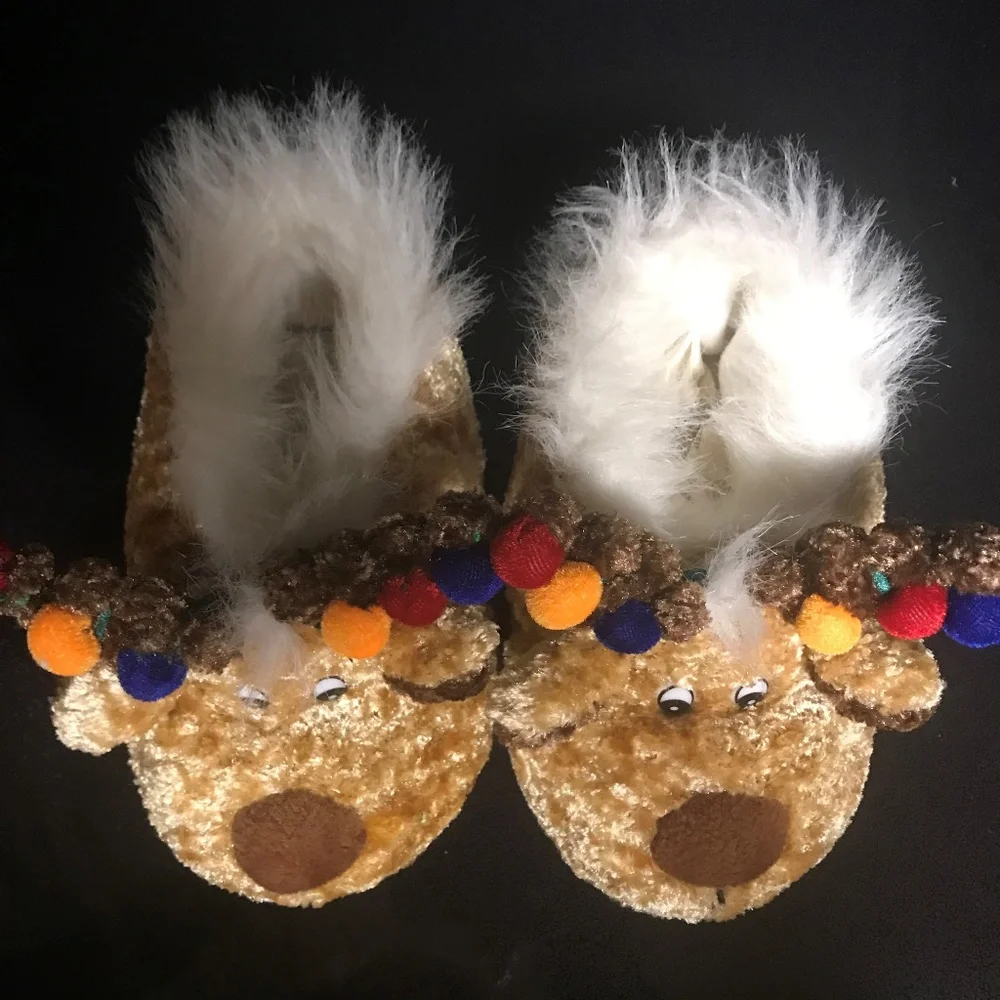 Santa's Best Reindeer slippers S/M